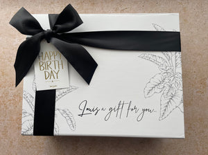 Personalised Palm Gift Box (inc name, ribbon, wood wool filling + FREE Gift Tag)