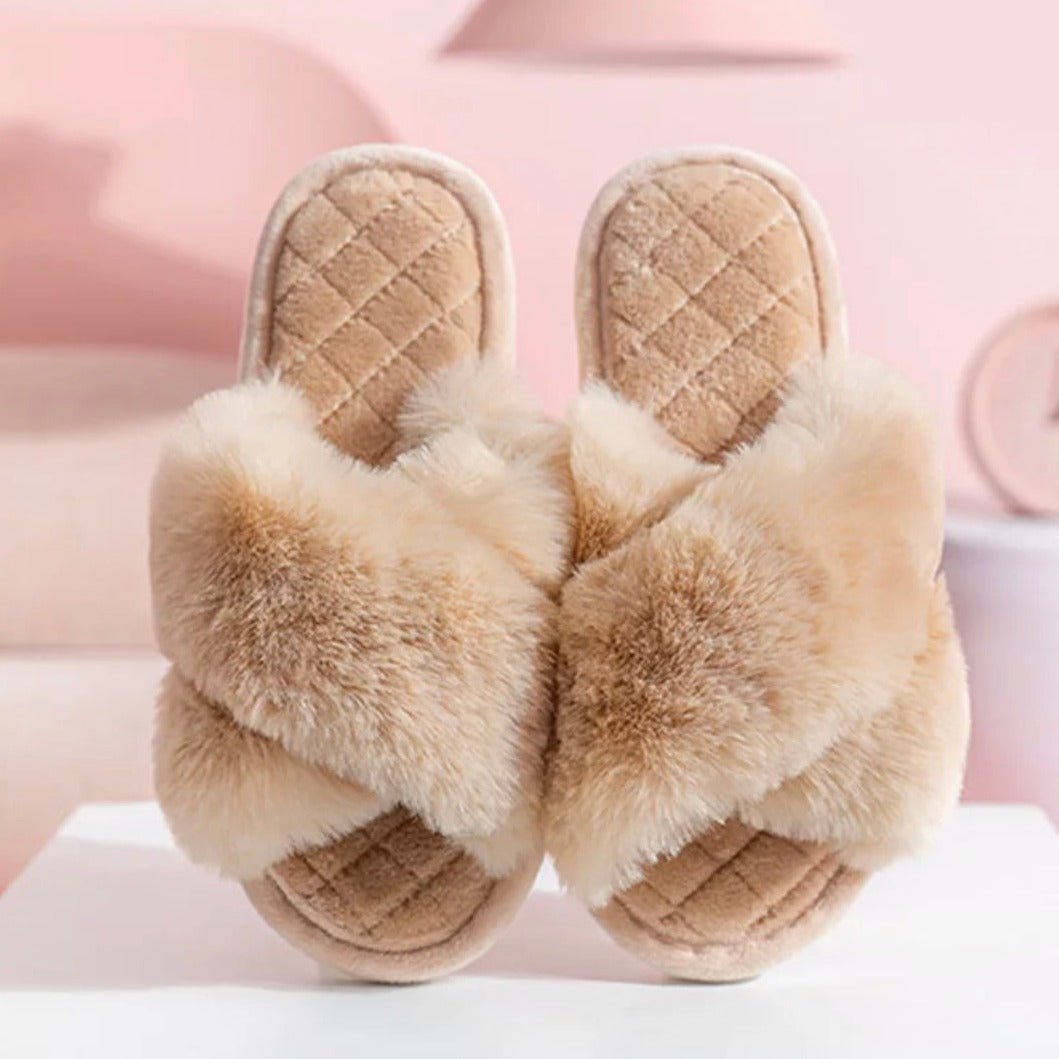 Ladies Fluffy Slippers