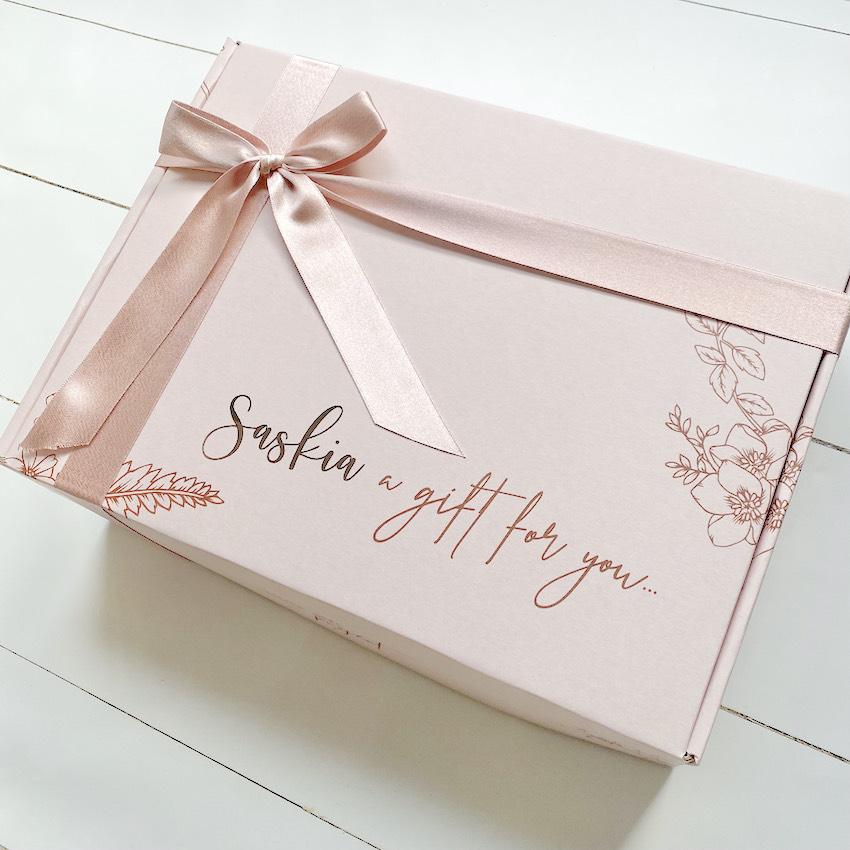 personalised gift box and care packages in melbourne with little gift project